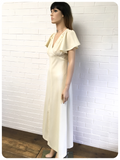 VINTAGE 1970s CREAM MAXI GODDESS WEDDING DRESS 10