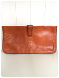 VINTAGE 1970’s DEEP TAN LEATHER LARGE CLUTCH BAG
