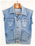 VINTAGE 70’s 80’s WRANGLER DISTRESSED BLUE DENIM GILET VEST TRUCKER WAISTCOAT JACKET SMALL