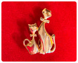 VINTAGE 70’s 80’s ART DECO STYLE GOLD TONE BRASS CUTE CAT & KITTEN WITH BOW TIE BROOCH PIN