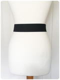 VINTAGE 80’s WIDE BLACK ELASTIC CINCH WASPIE WAIST BELT PYRAMID STUD BUCKLE