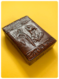 VINTAGE 1970’s TOOLED EMBOSSED DEEP TAN LEATHER CIGARETTE BOX COVER CASE POUCH HOLDER
