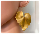 VINTAGE ANTIQUE GOLD BRASS HUGE LEAF LEAVES EARRINGS SIMPLE MINIMAL TRIBAL
