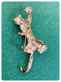 VINTAGE 70’s 80’s GOLD TONE CLIMBING LEOPARD BIG CAT CRYSTAL GEM BROOCH