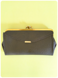 UNIQUE VINTAGE 1960’s OLIVE GREEN FAUX LEATHER LARGE PURSE