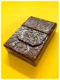 VINTAGE 1970’s TOOLED EMBOSSED DEEP TAN LEATHER CIGARETTE BOX COVER CASE POUCH HOLDER