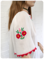 Vintage 70s Floral Hand Embroidered Peasant Top