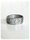 VINTAGE 90’s STAINLESS STEEL CANNABIS WEED MAPLE LEAF RING SIZE W RETRO HIP HOP RAP
