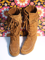 Vintage Tan Suede Navajo Tassel Fringe Minnetonka Boots UK4 or UK5 - Penny Bizarre - 2