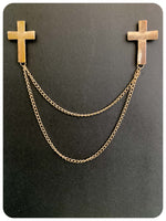 VINTAGE RETRO 1980’s GOLD CROSS COLLAR CHAIN NECK TIP PIN BROOCH GOTH KITSCH QUIRKY